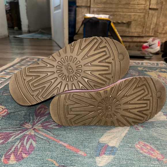 Pink Ugg Boots Size 5 - Picture 8 of 9